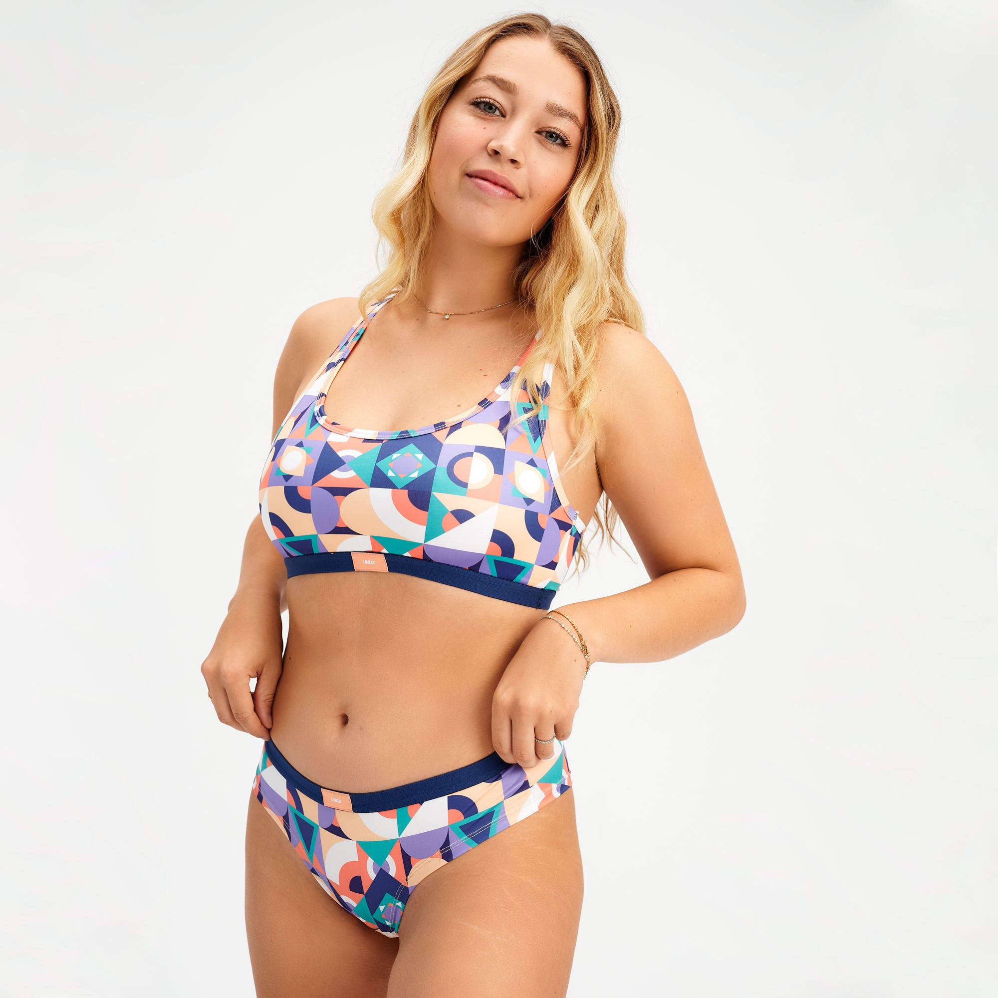 SCHÉMA DE SOUTIEN-GORGE POUR FEMMES